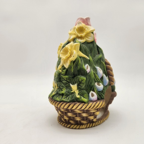 Vintage PartyLite Floral Garden Basket Ceramic Candle Holder Tulips Daffodils - Picture 4 of 10